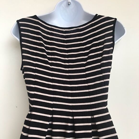 Max Studio black cream stretch dress size XS - Picture 6 of 8